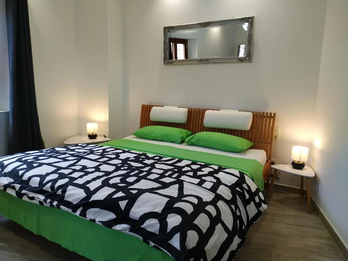 Altozano Room Ii, Estudio Centro De Malaga Gayfriendly, Wi-Fi Gratis 0*,  Spain