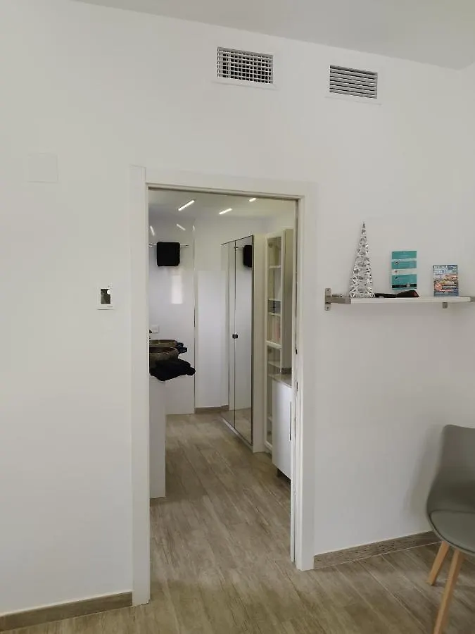 Altozano Room Ii, Estudio Centro De Malaga Gayfriendly, Wi-Fi Gratis 0*,